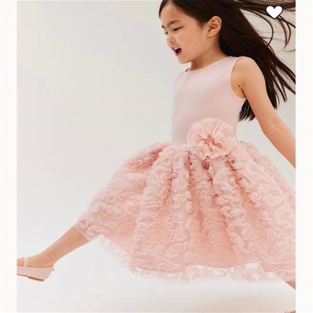 e6a2780b-ef9d-4998-a6b3-91b3e9f46f92.jpg